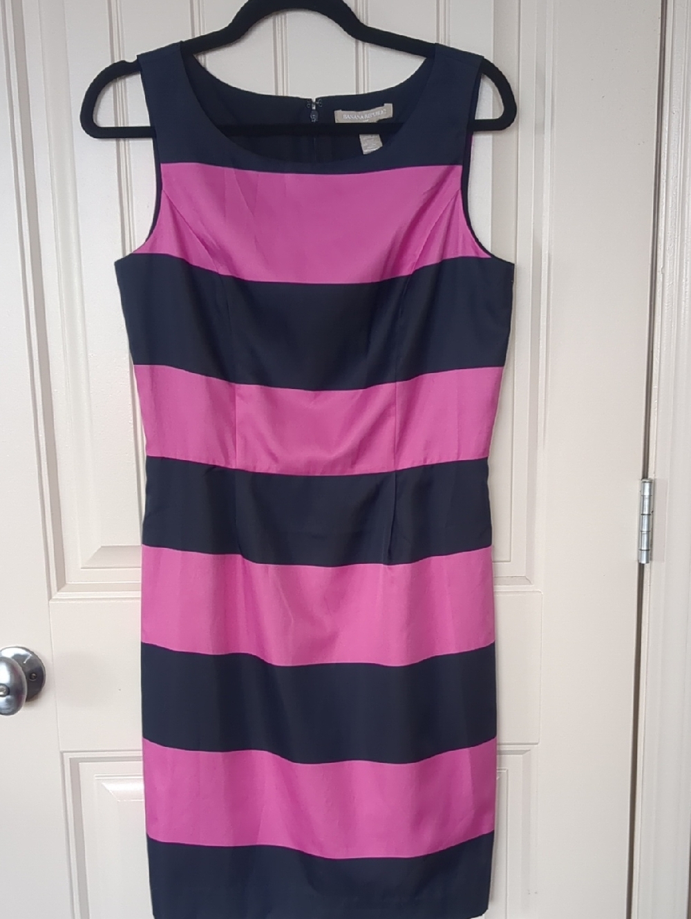 Banana Republic Sleeveless Midi Dress in Pink and Black